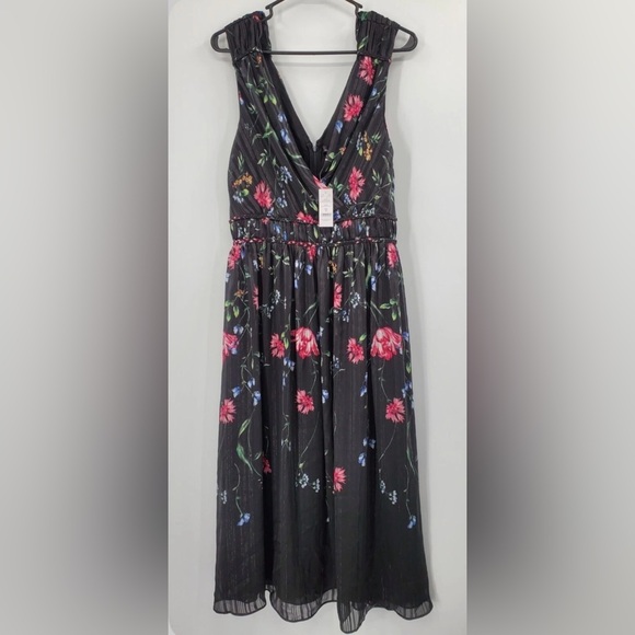 White House Black Market Dresses & Skirts - NWT White House Black Market Sleeveless V-Neck Braided Waist Midi Dress size 00